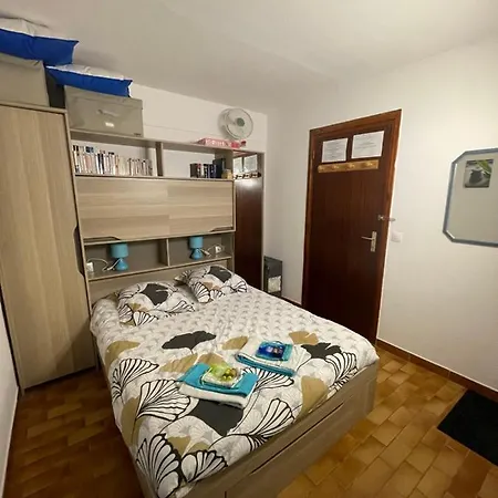 Charmant Studio Alcove A Balaruc Les Bains 2 Etoiles Exterior photo